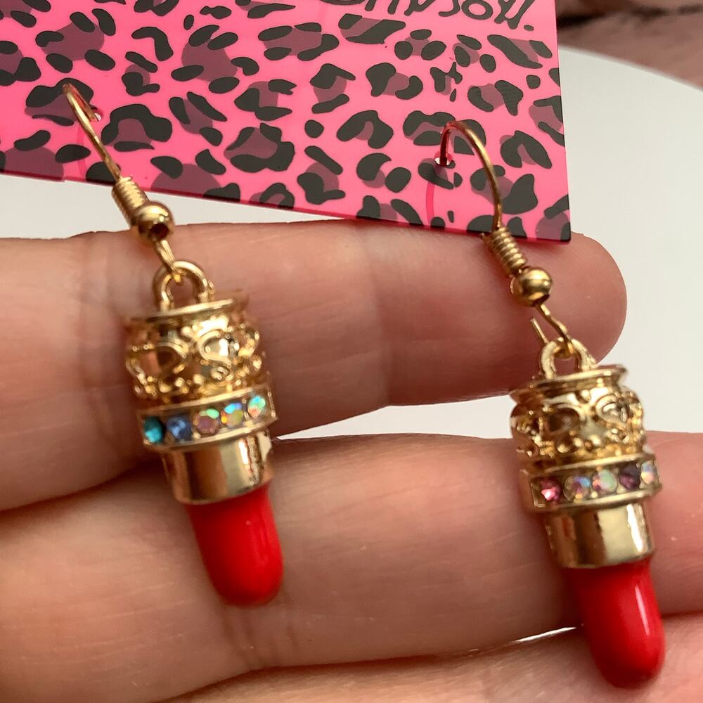💄💄💄💄New betseyville earrings lipstick 💄 💄💄💄💄